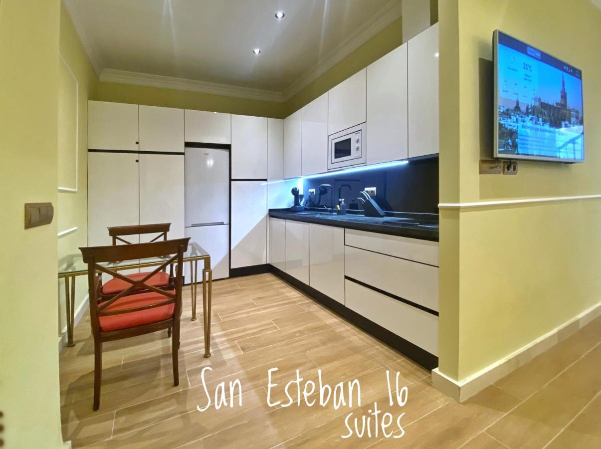 Suites San Esteban 16 Ducal Sevilla Bagian luar foto