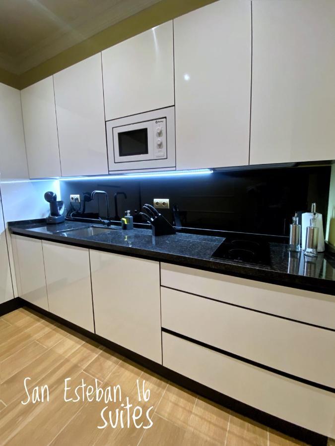 Suites San Esteban 16 Ducal Sevilla Bagian luar foto